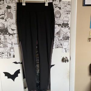 New PopFit Leggings L w/ Pockets and Mesh Cutouts